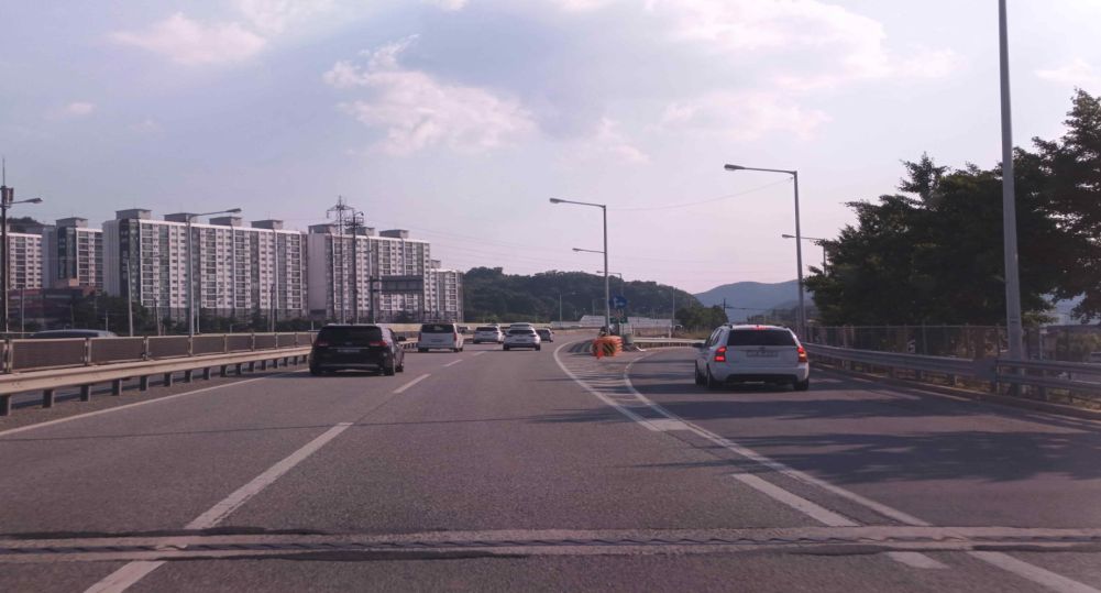Автомагистраль · Собираетесь перестроиться из 2-й полосы на съезд справа